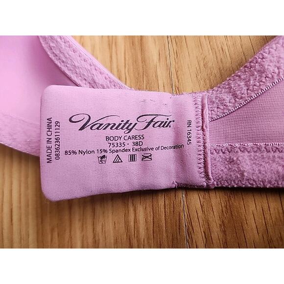 Vanity Fair Body Caress Bra 38D Pink Padded Underwire Adjustable Clasp Back - Picture 3 of 6